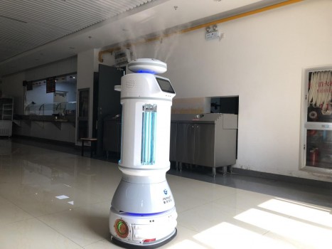 外媒报道:擎朗推出全新消毒机器人